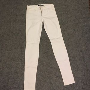 White Joe's jeans