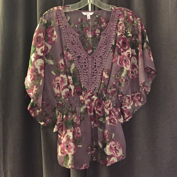 Flowy, floral top