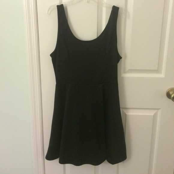 Simple Black skater dress!