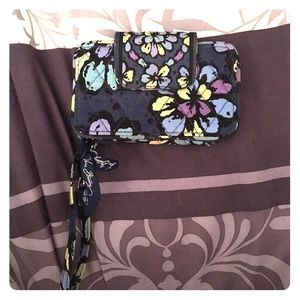 Vera Bradley wallet/phone wristlet