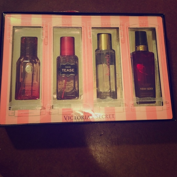 Victoria's Secret fragrance set