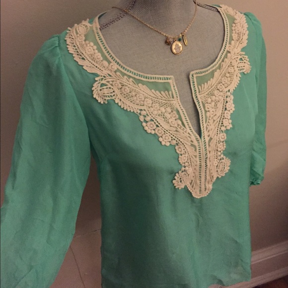 💕Anthropologie Silk & Lace Blouse - Picture 2 of 5