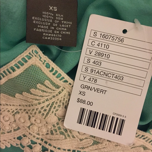 💕Anthropologie Silk & Lace Blouse - Picture 4 of 5