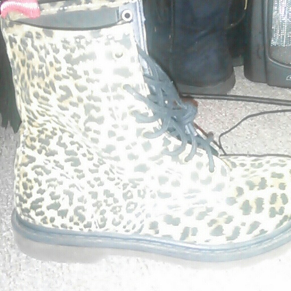 Cheetah print boots