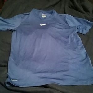Boys Nike dri fit size large