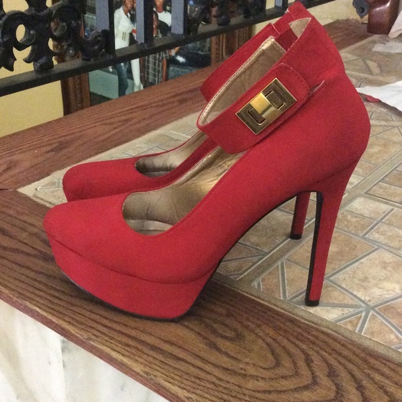 Charlotte Russe heels size 10 - Picture 3 of 4