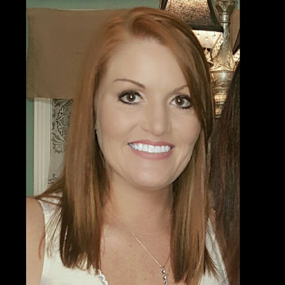 Meet Your POSHER, Melissa!!!