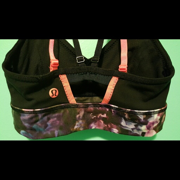 LULU LEMON Sports Bra New
