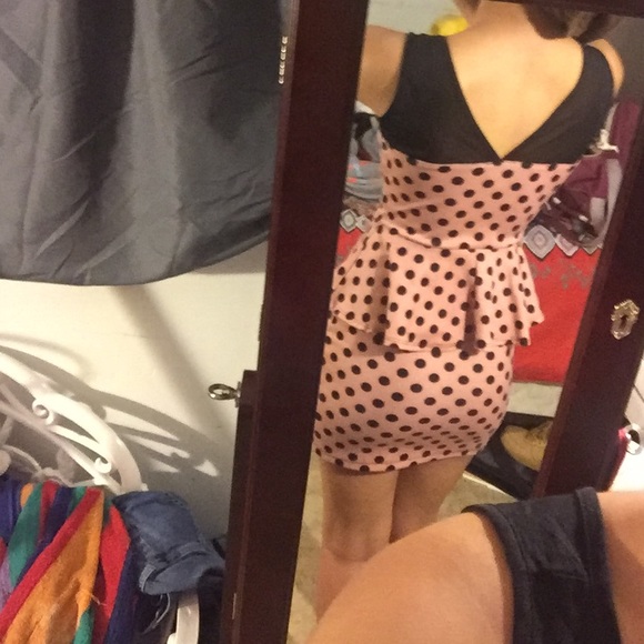 Pink and black Peplum polka dot dress - Picture 2 of 4