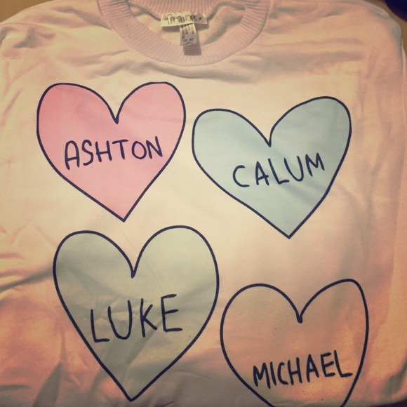 5SOS Fresh Tops sweater