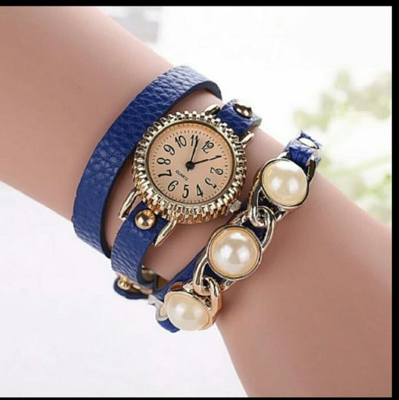Accessories - BEAUTIFUL CASUAL WATCH BRACELET