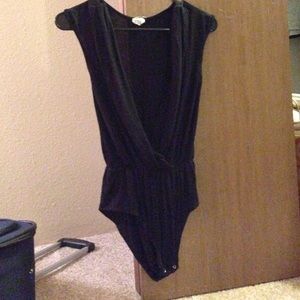 Tobi black plunge bodysuit size s