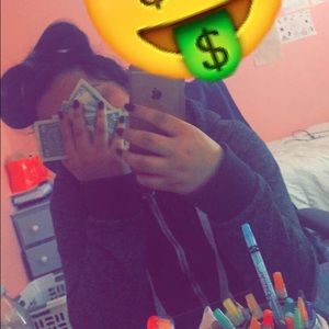 Meet your Posher, Hazel