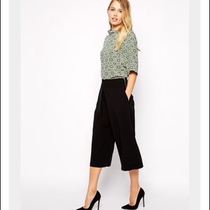 Asos black culottes wide leg cropped pants