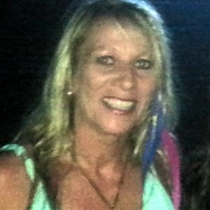 Meet your Posher, Eve