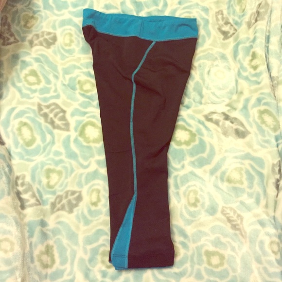 Black/blue workout bottoms