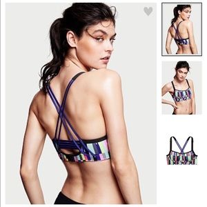 Victoria's Secret Angel Sports Bra 32D