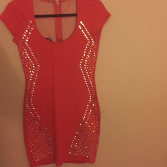 Orange bebe dress size M one time wore only