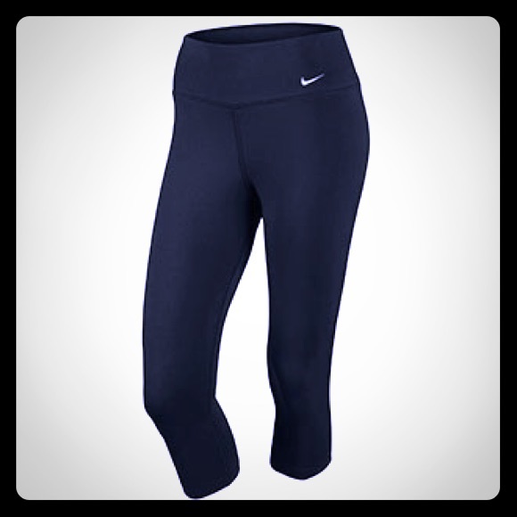 Nike Pants - Lady Dri-Fit Legend 2.0 Capri Running Tights