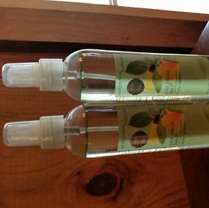 Bath body works 2 bottles 8oz cool cotrus basil
