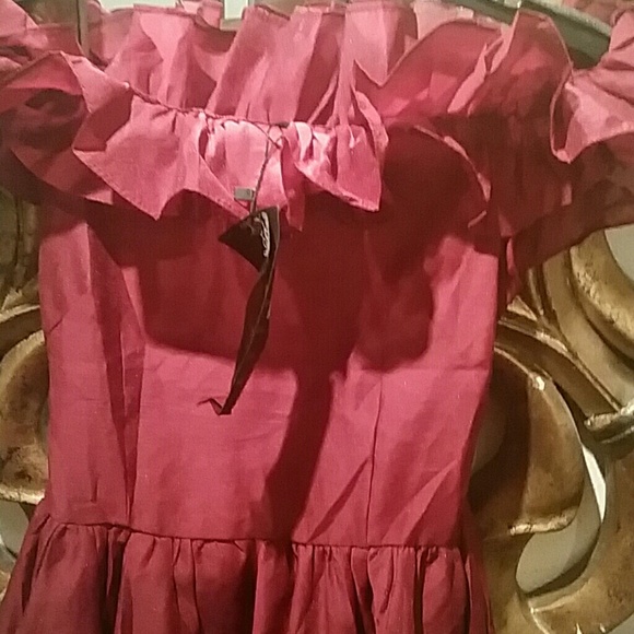 *CLEARANCE* Off the shoulder dress - Picture 2 of 4