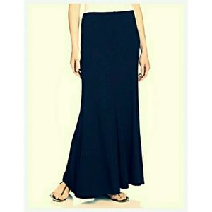 Karen Kane black bohemian chic flat maxi with flow