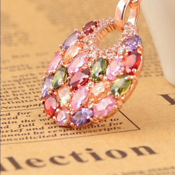 Jewelry - New Trendy necklace