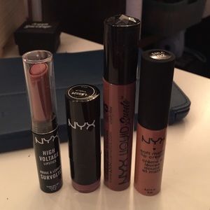 NYX LIP BUNDLE