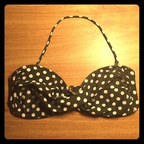 Green retro swimsuit top