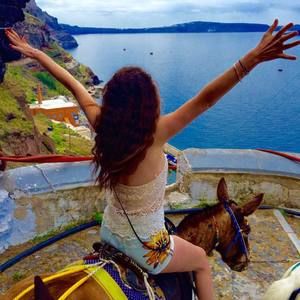 Meet your Posher, Mallory