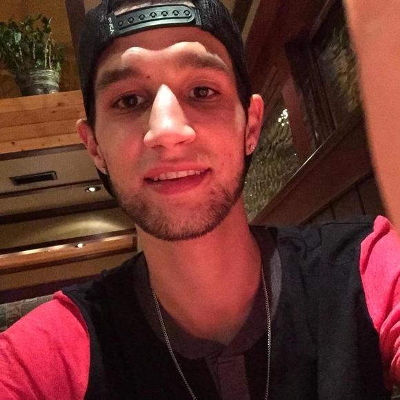 Meet your Posher, Dillon - Picture 1 of 1