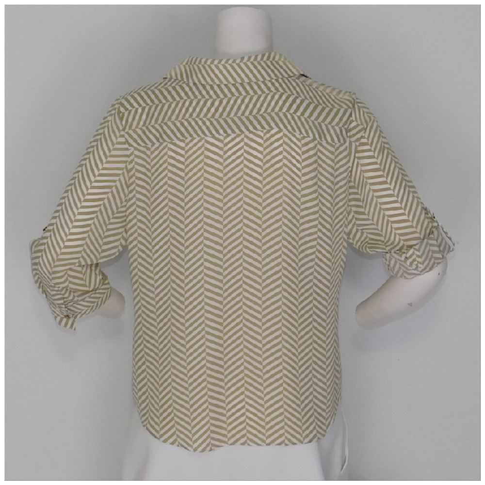 INVESTMENTS, Tie Front Hem, size Large - Picture 2 of 8