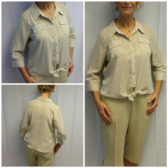 INVESTMENTS, Tie Front Hem, size Large - Picture 3 of 8