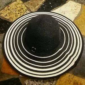 Cache hat