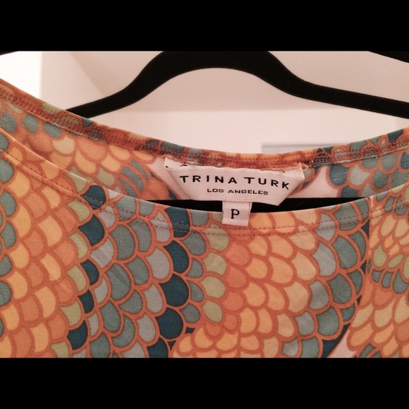 Trina Turk short sleeved top - Picture 2 of 2