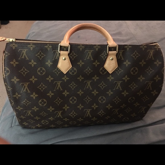 Louis Vuitton Speedy 40