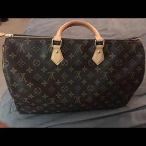 Louis Vuitton Speedy 40
