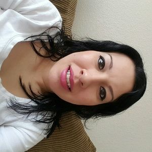 Meet your Posher, Melinda