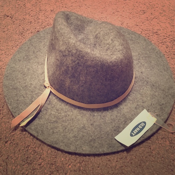 Floppy Hat NWT