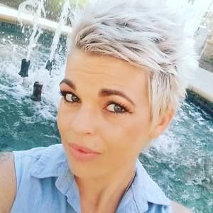 Meet your Posher, Randi-jo