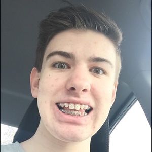 Meet your Posher, Adam