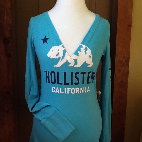 Long sleeved Hollister T shirt
