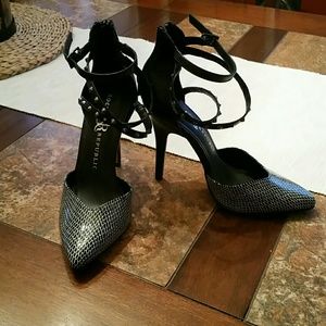 Rock & Republic Heels