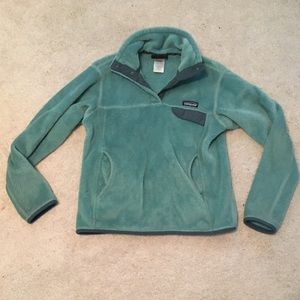 Blue Patagonia pullover