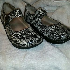 Alegria maryjane nurse shoe