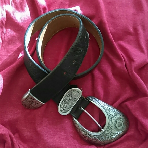 Solid Leather Belt By Threads Ahead Santa Monica,C - image 1