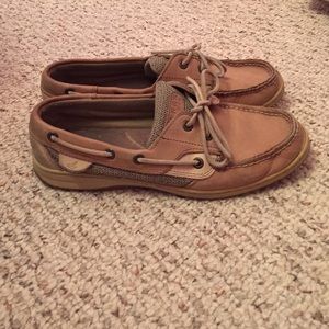 🚨ONE HOUR SALE🚨Classic Sperrys