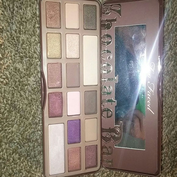 Too Faced Chocolate Bar Eyeshadow Palette - Picture 2 of 4