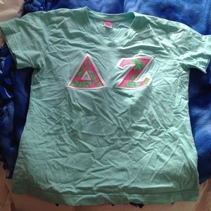 DZ letter shirt