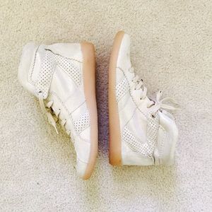 Zara Golden Sneaker